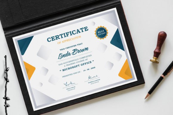 Editable Traditional Certificate: A Timeless Design Asset